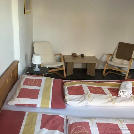 Gaststatte Pullen Séjour chez l'habitant Neuss